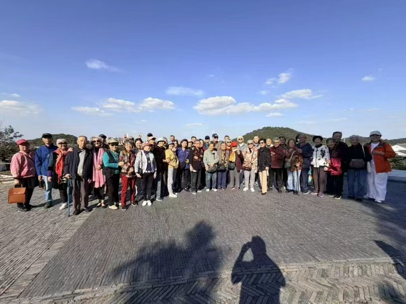 重阳敬老情意浓 | Kaiyun官方网站登录入口携长者共度暖心佳节